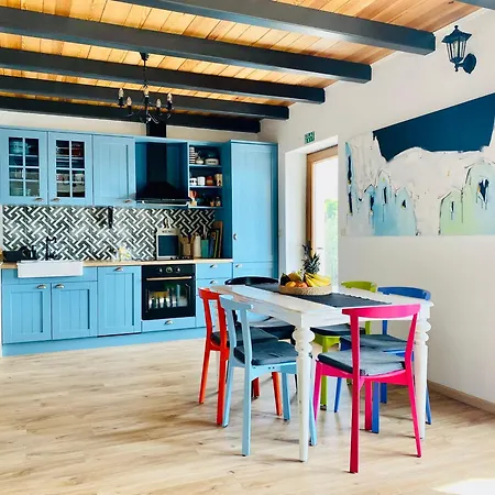ヴィラ Unique In Olive Field With Salted Swimming Pool-villa Frida *