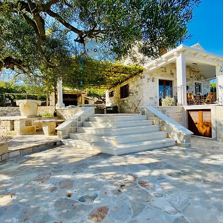Unique In Olive Field With Salted Swimming Pool-villa Frida * サマティン