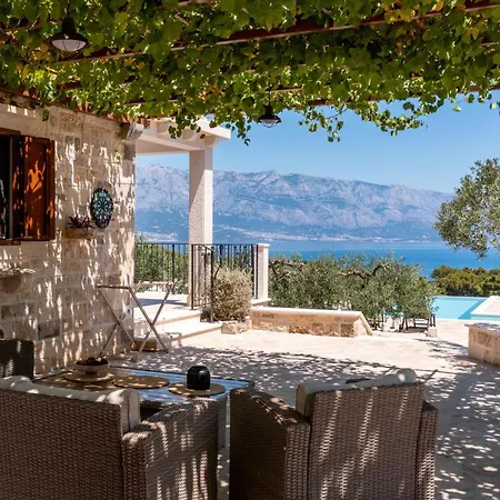Unique In Olive Field With Salted Swimming Pool-villa Frida * サマティン